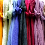 راهنمای انتخاب رنگ شال و روسری