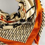 روسری نخی پاییزه هرمس - مدل 7212 حاشیه نارنجی