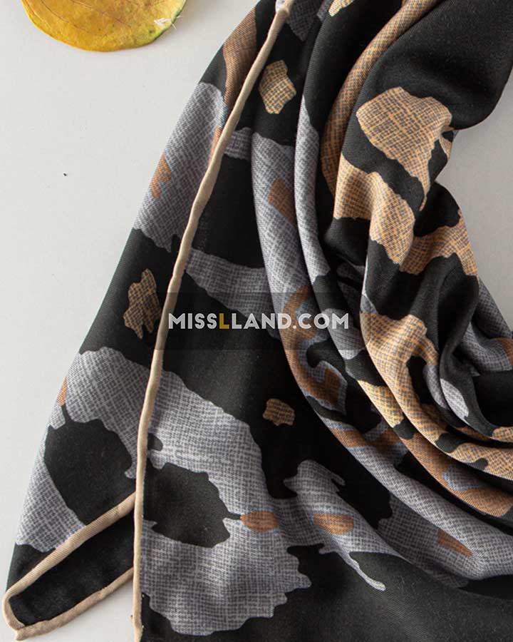 روسری نخی پاییزه نایریکا - مدل 7273 حاشیه مشکی