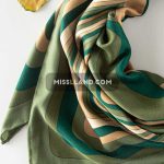 روسری نخی پاییزه دلتیا - مدل 7274 حاشیه سبز