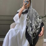روسری نخی چهارفصل آدری - مدل 7433 مشکی رنگ