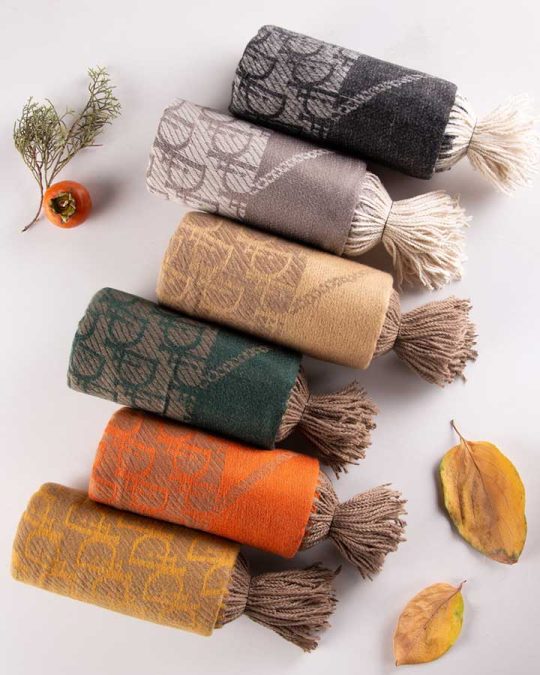 روسری پاییزه تامیلا - مدل 7454 رنگبندی روسری