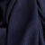 568702